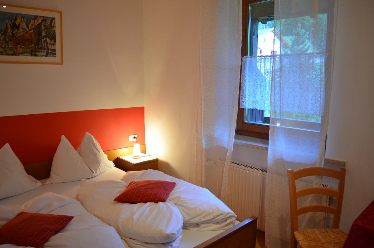 Gasthof zur Sonne Unsere Liebe Frau im Walde Exterior foto